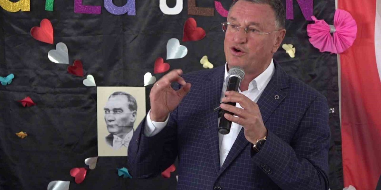 Savaş, depremzede çocuklarla buluştu