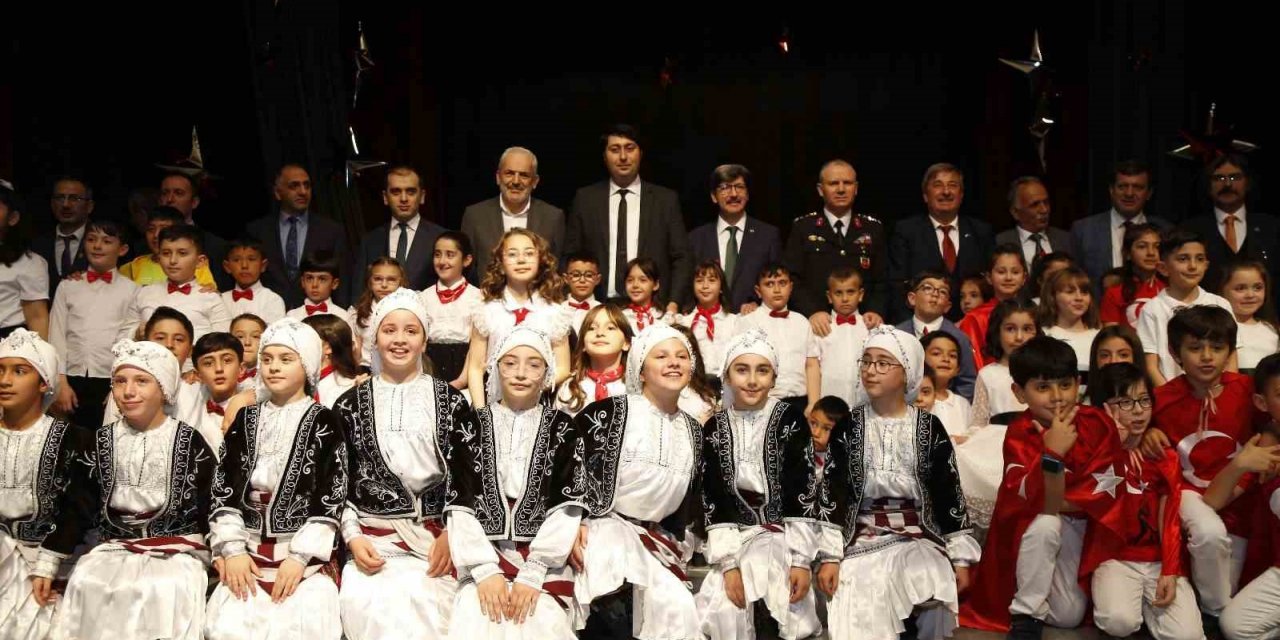 Gümüşhane’de 23 Nisan kutlamaları gerçekleştirildi