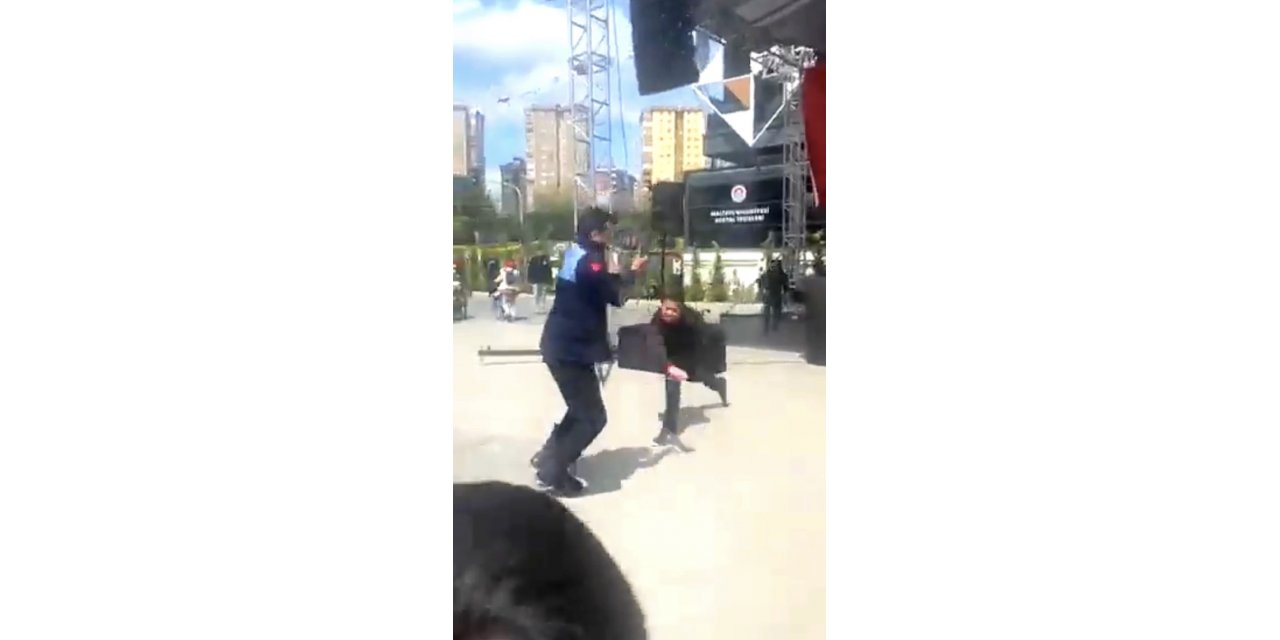 Maltepe Belediyesi çocuk etkinliğinde korkutan olay: Bıçaklı saldırgan bir anda sahneye çıktı