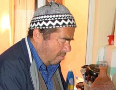 Görme engelli aşçının çalışma azmi