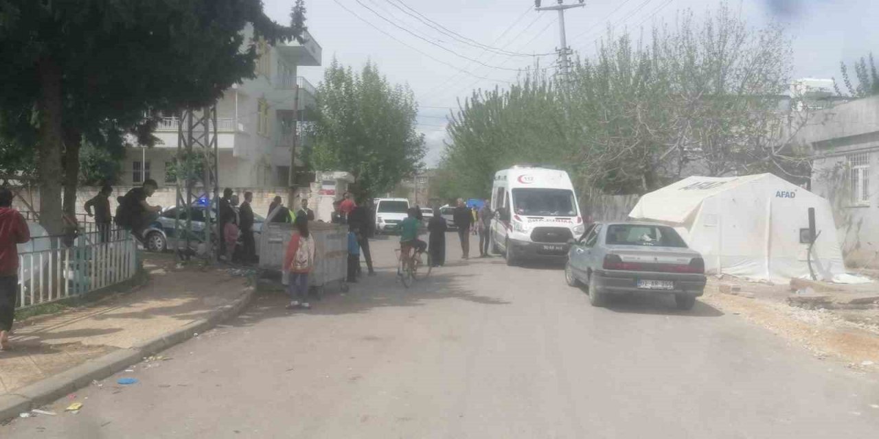 Motosiklet ile otomobil çarpıştı: 1 yaralı