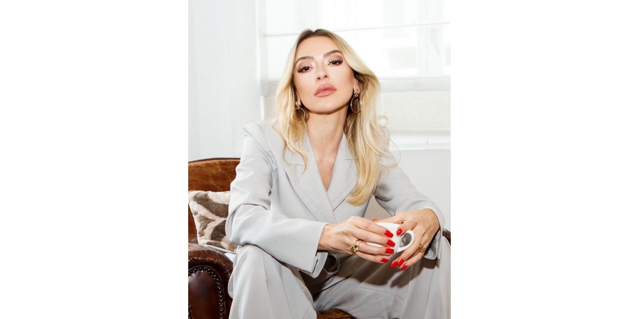 Şarkıcı Hadise’nin mesajlarını ifşa ettiği iddia edilen gazeteciye 9 yıla kadar hapis cezası talebi