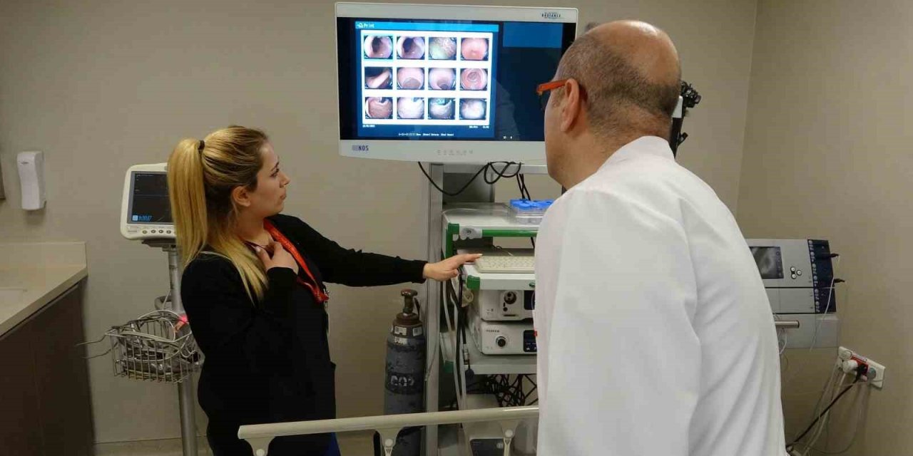 Uzman doktordan kolon kanseri uyarısı: 45 yaş üzeri insanlara erken tanı için kolonoskopi önerisi