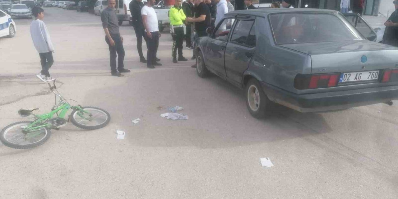 Bisiklet ile otomobil çarpıştı: 1 yaralı