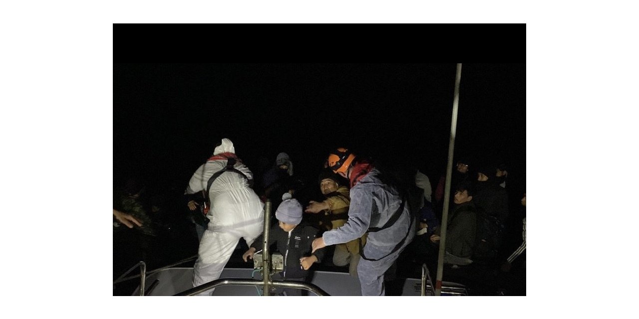 Yunan unsurlarınca ölüme terk edilen 39 kaçak göçmen kurtarıldı