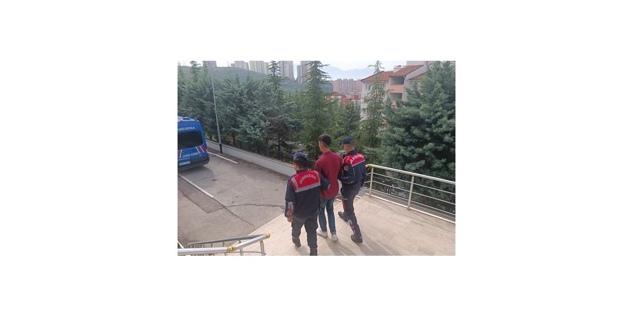 Kocaeli’de aranan şahıslara jandarma operasyonu