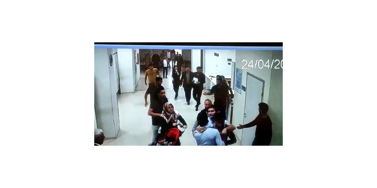Şanlıurfa’da sağlık çalışanlarına tekmeli yumruklu saldırı kamerada