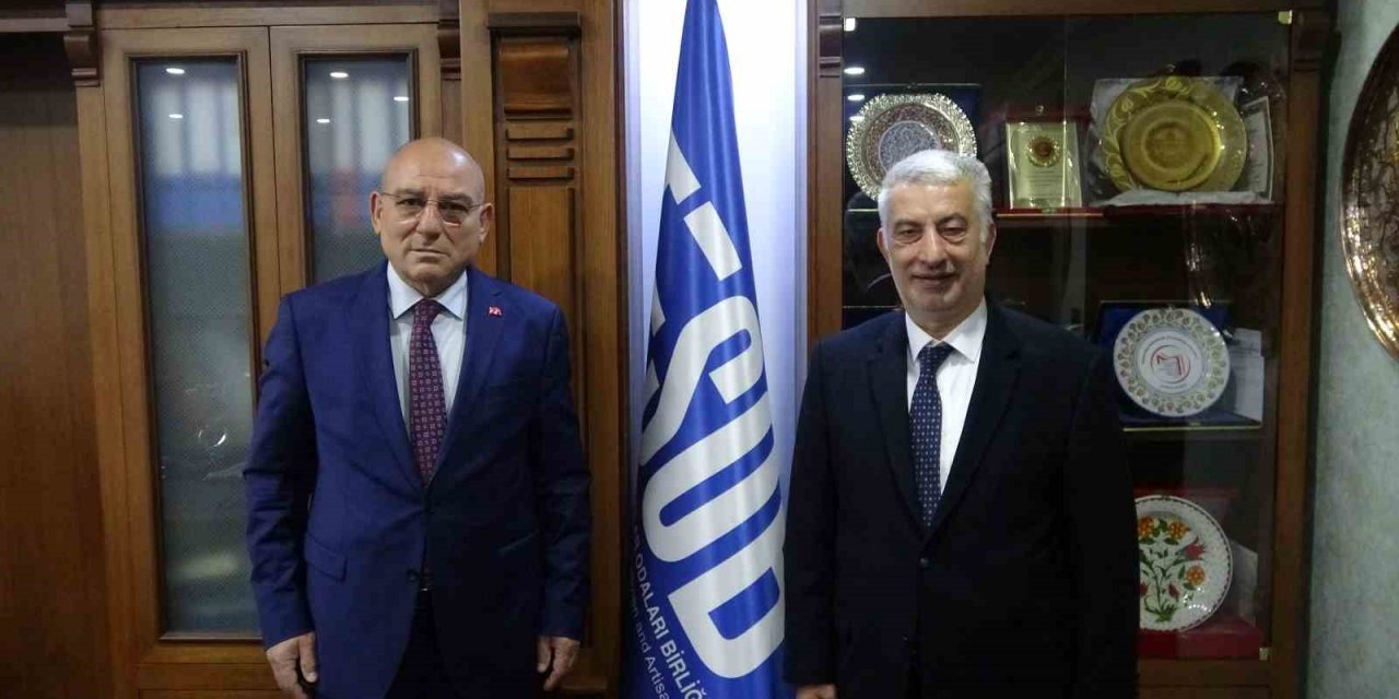 AK Parti Trabzon Milletvekili adayı Vehbi Koç TESOB Başkanı Kara ile görüştü