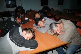 110 işçi oturma eylemini sürdürüyor