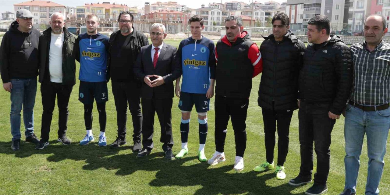 Belediye Kütahyaspor’a altyapıdan iki takviye