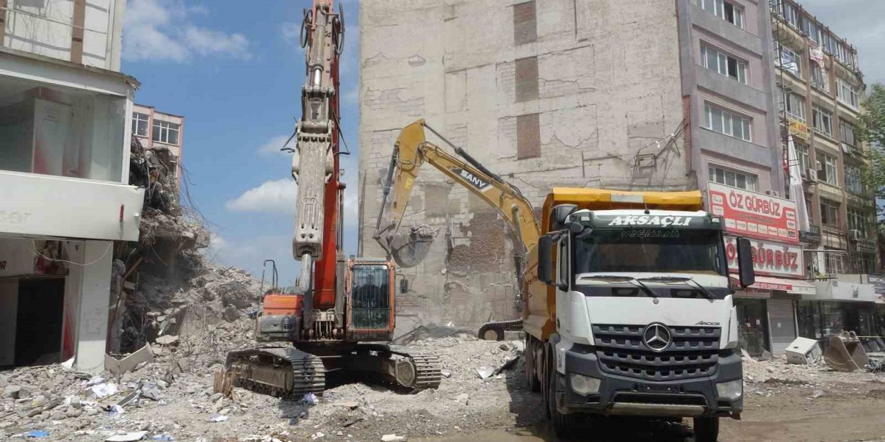 Malatya’da enkaz kaldırma çalışmalarında sona gelindi
