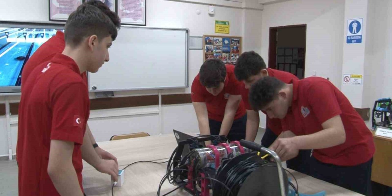 Rize’de meslek lisesi öğrencileri insansız su altı araçları ile yine Teknofest finalinde yarışacak