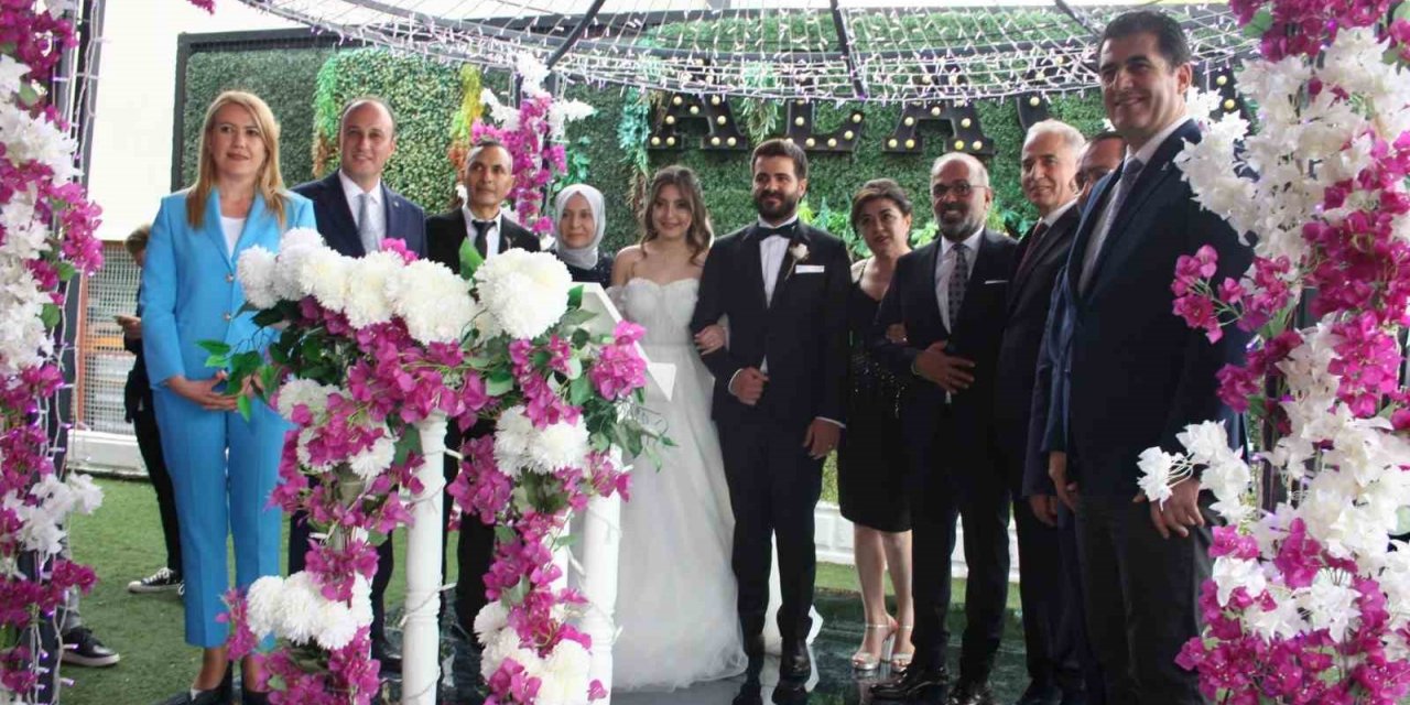 Deha TV ailesinin mutlu günü