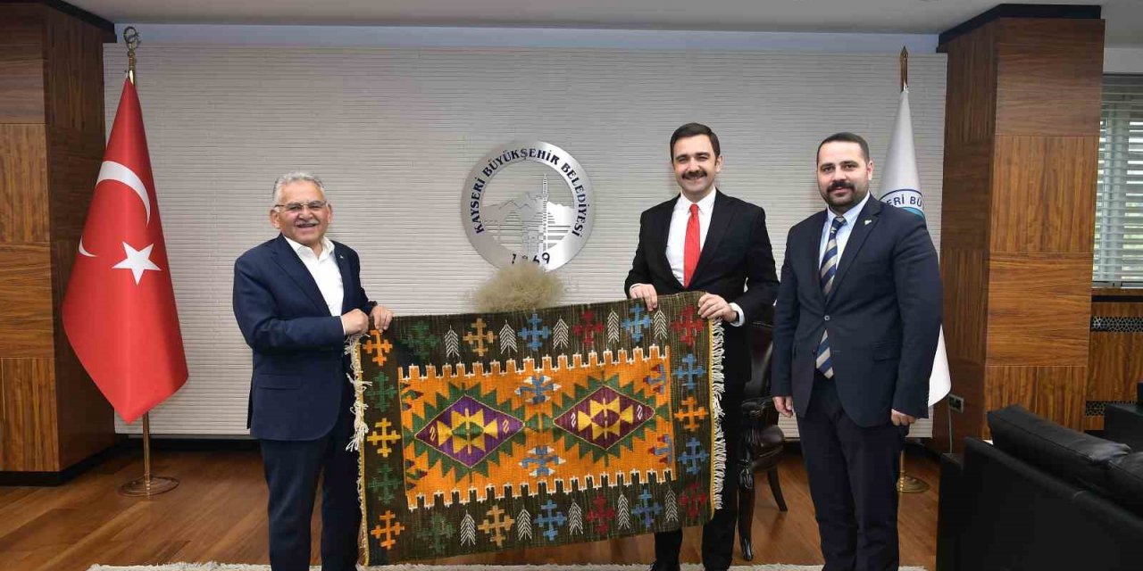 Başkan Büyükkılıç’a STK ziyaretleri