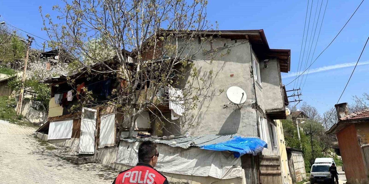 Eski eşinin evine defalarca ateş etti, eski kayınvalidesini yaraladı