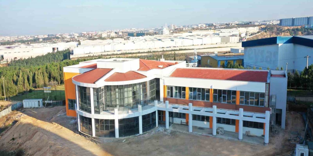 Özel bireylerin hayatını kolaylaştıracak merkezde sona doğru