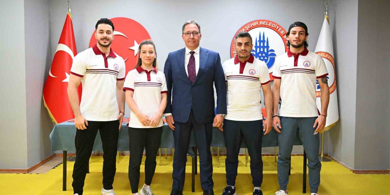 İBBSK Başkanı Fatih Keleş, Avrupa şampiyonalarında madalya alan sporcularla buluştu