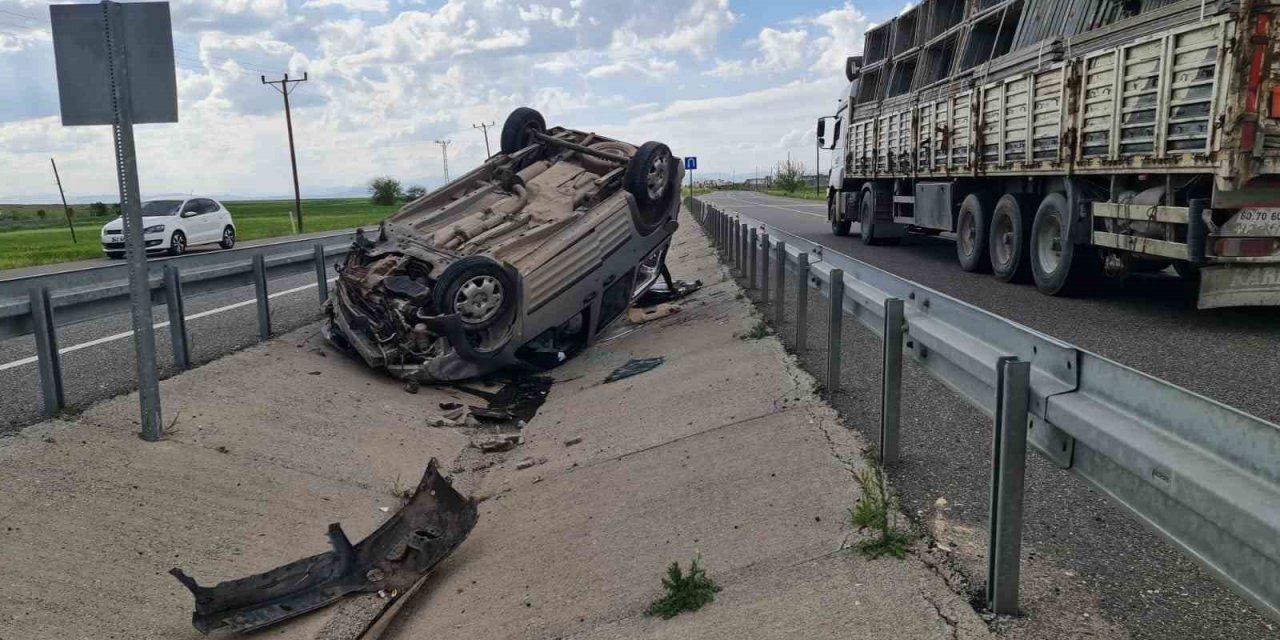 Diyarbakır’da hafif ticari araç takla attı: 1 yaralı