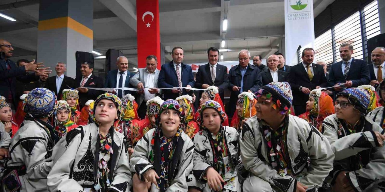 Yunuseli’ne hem otopark hem kapalı pazar alanı