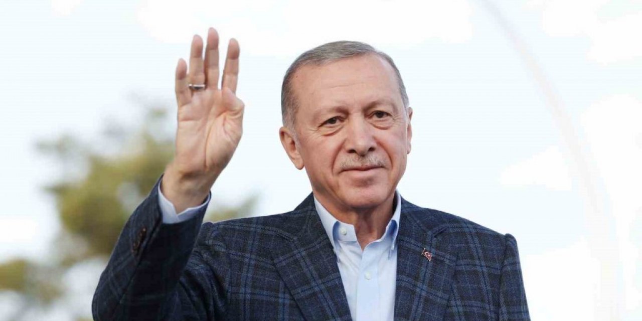 AK Parti Sözcüsü Çelik'ten Cumhurbaşkanı Erdoğan'ın sağlığıyla ilgili yabancı basında çıkan haberlere cevap