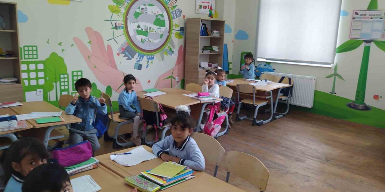 Ermeniler tarafından yıkılan Karabağ, zaferin ardından yeniden inşa ediliyor