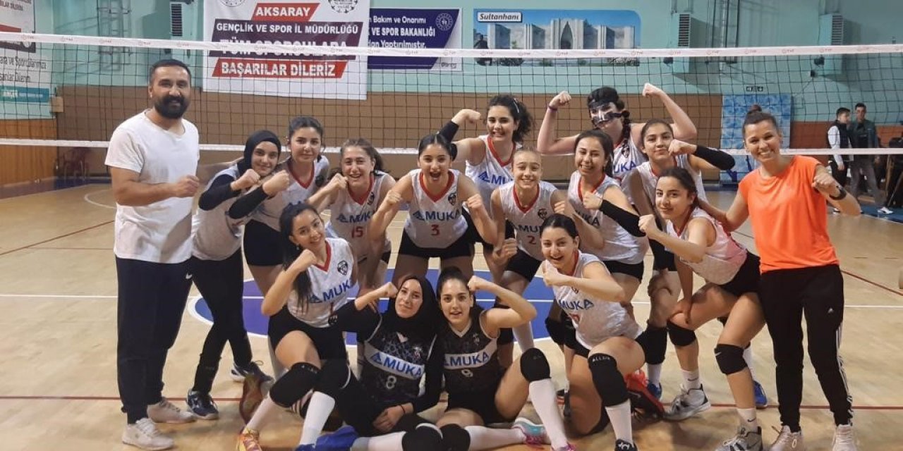 Kayseri Voleybol Kulübü, namağlup Türkiye yarı finalinde