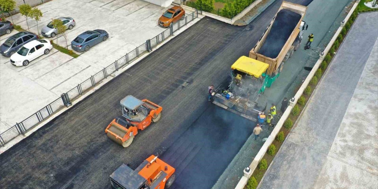 Başkan Tören: “Altyapısını tamamladığımız sokaklarda üstyapı çalışmaları başlatıyoruz”