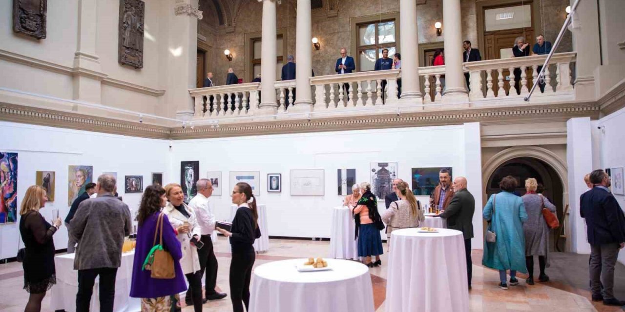 Macaristan’dan Türkiye’deki depremzedelere uzanan yardım eli