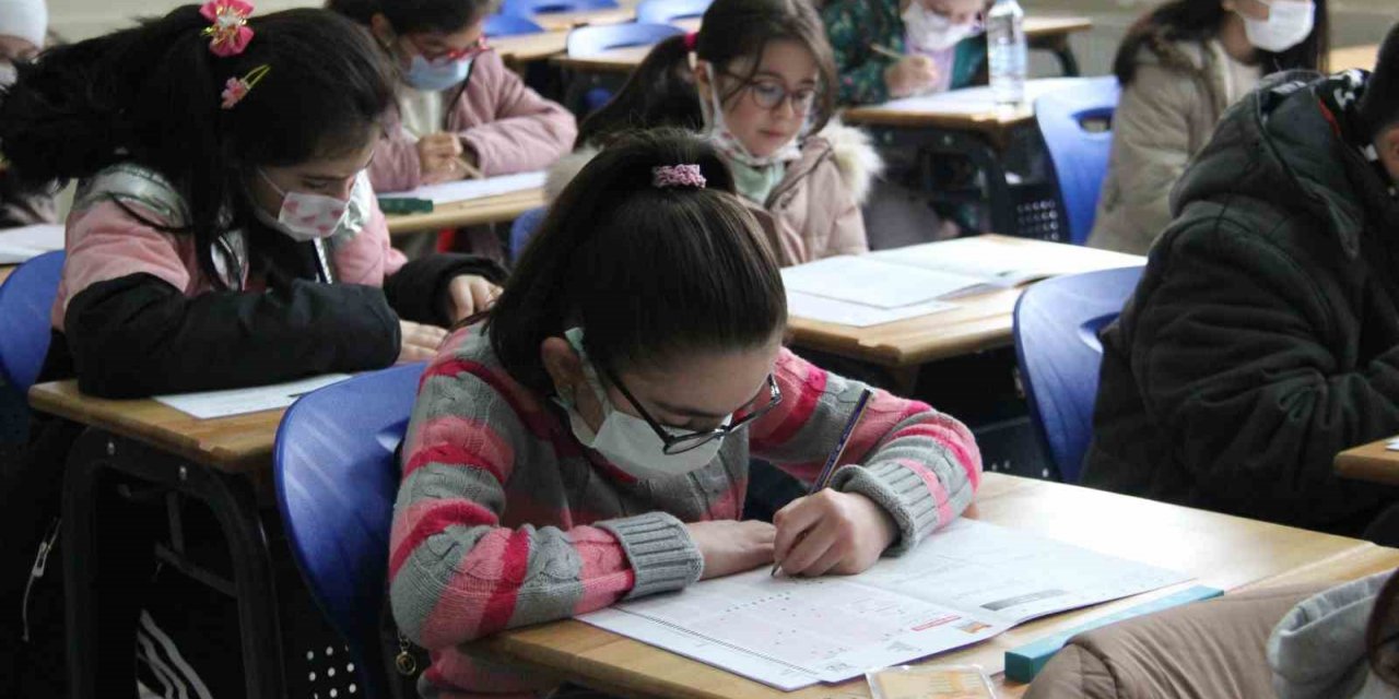 17. Geleneksel Kitap Okuma Yarışması’nın sınavı 29 Nisan’da yapılacak