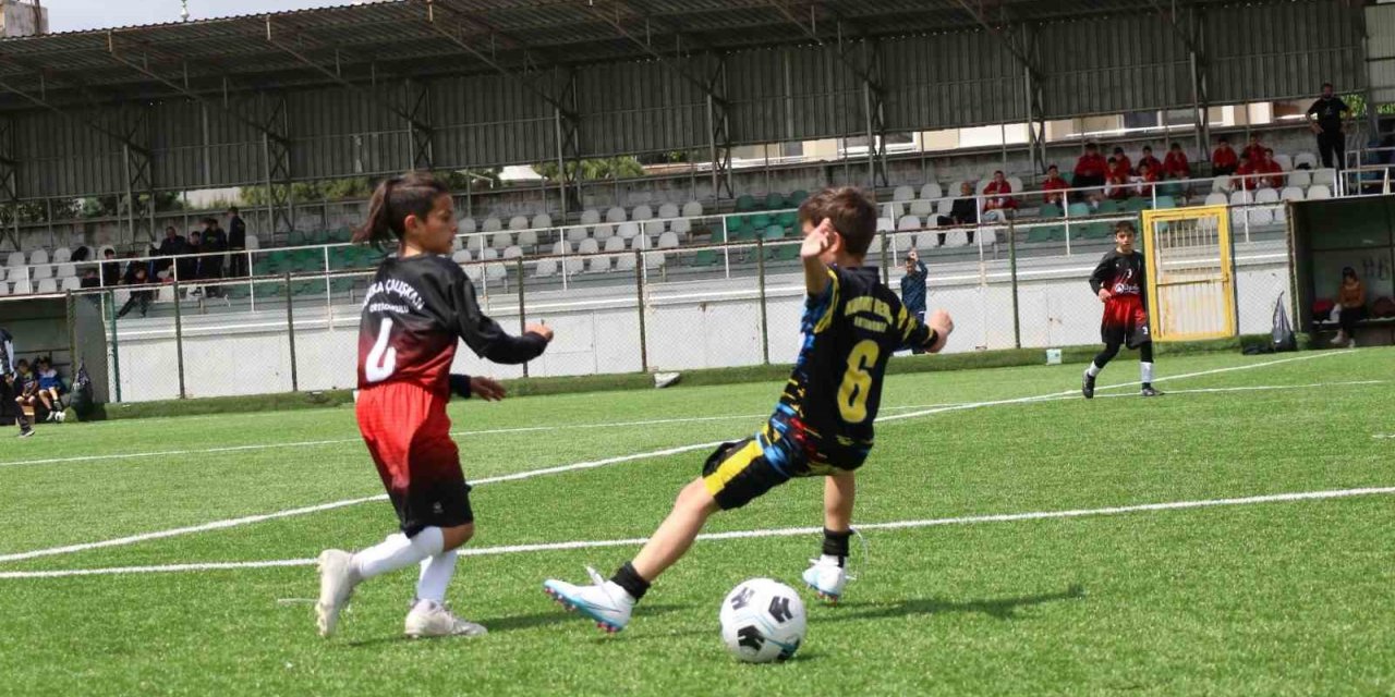 Küçük Erkekler Futbol Müsabakaları Aydın’da başladı