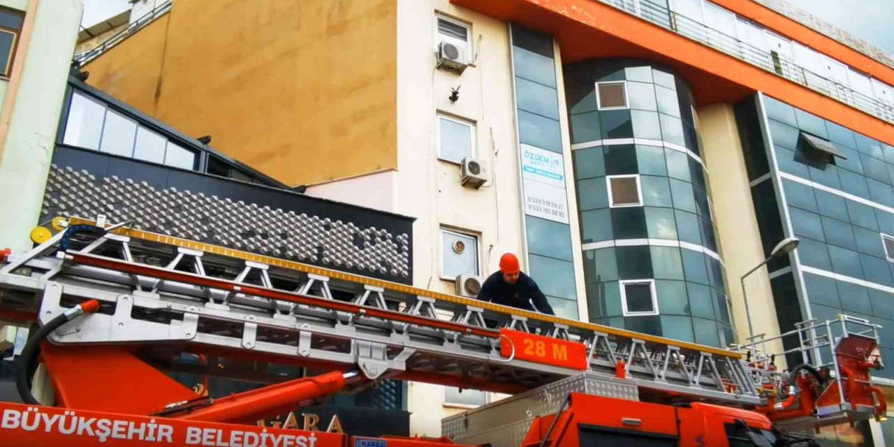 Bursa’da karga kurtarma operasyonu