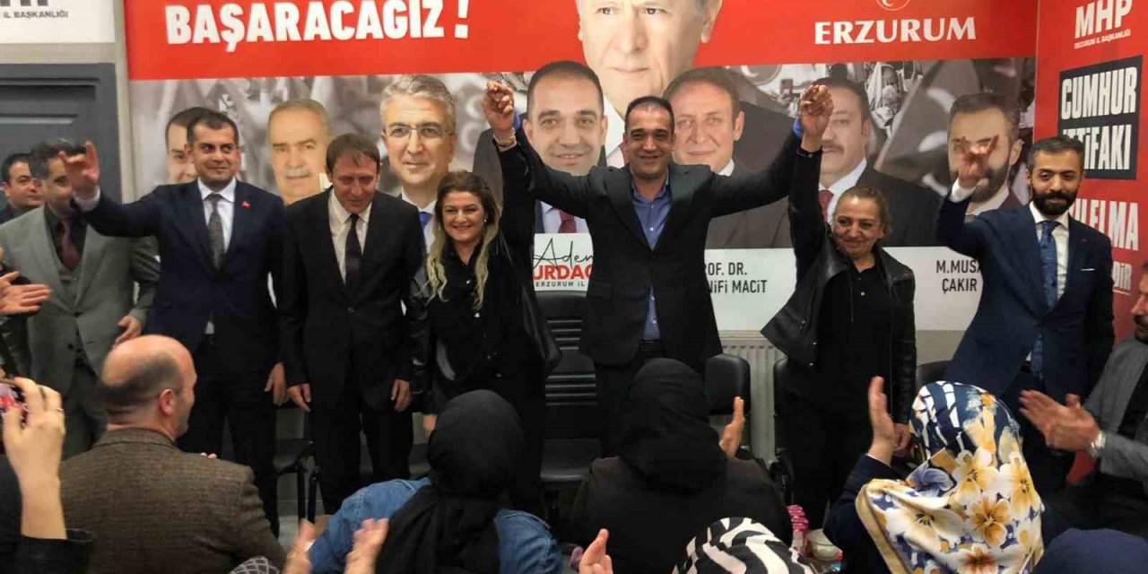 İYİ Parti milletvekilliği adaylığından istifa etti, MHP’ye katıldı