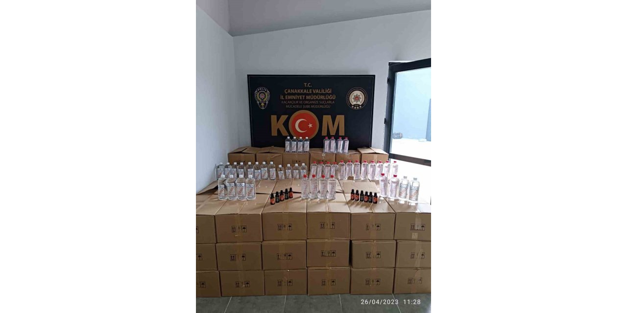 Çanakkale’de alkol yapımında kullanılan 1633 litre yüzey temizleyici ele geçirildi