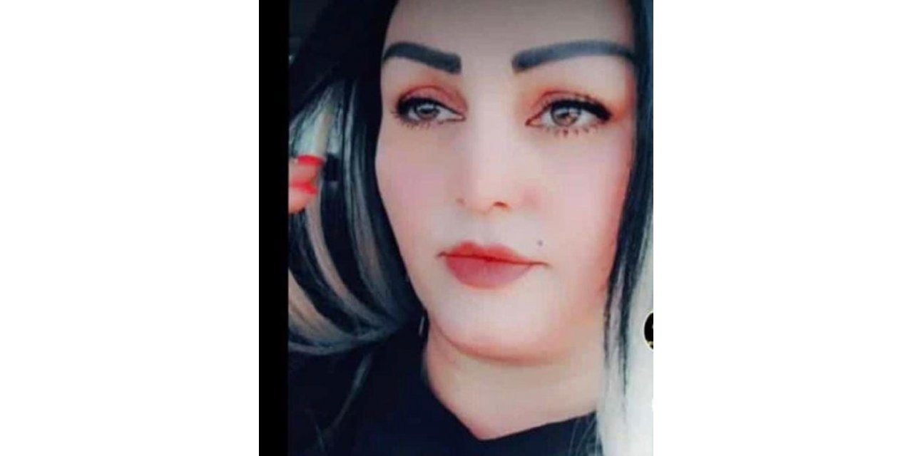 Ticari taksi ile otomobil kafa kafaya çarpıştı: 1 ölü, 4 yaralı