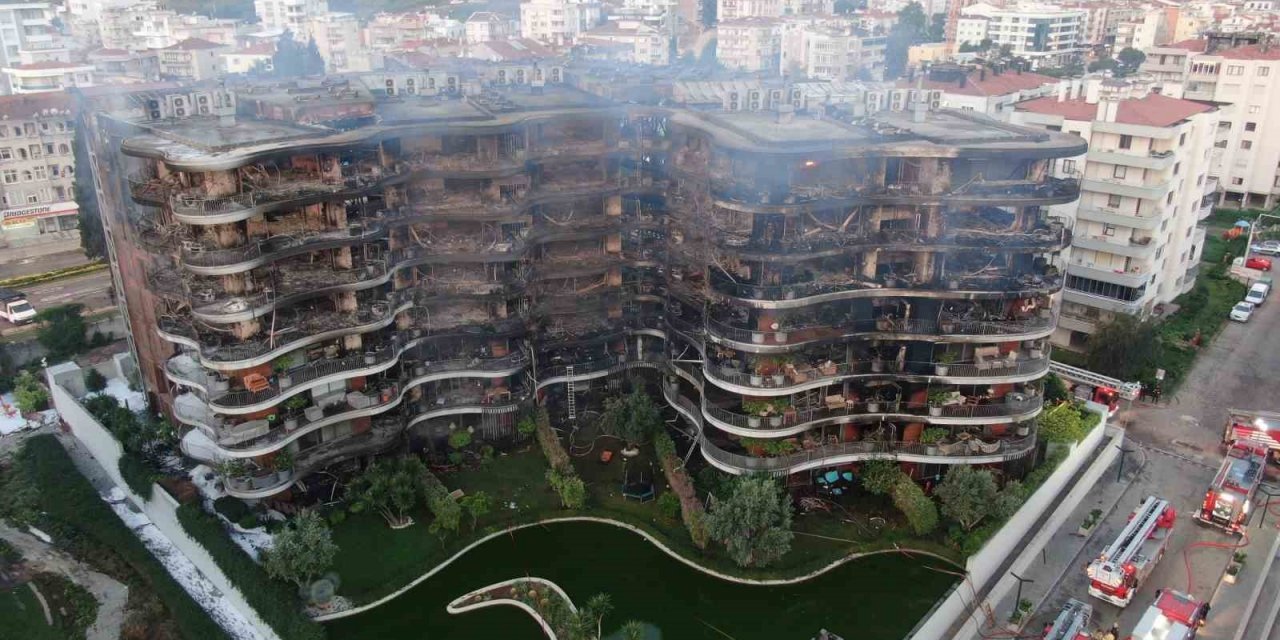 Narlıdere’deki yangınının acı yüzü gün aydınlanınca ortaya çıktı