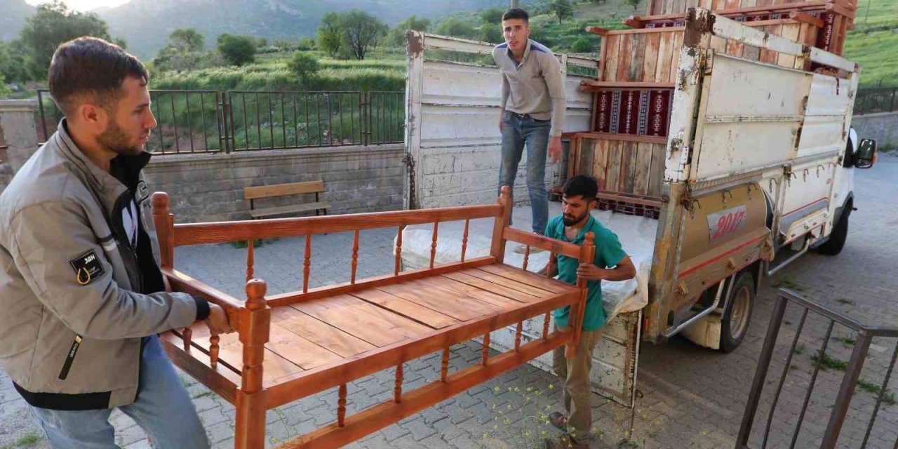 Mardin’de sosyal yaşam evlerine sedir dağıtımı başladı