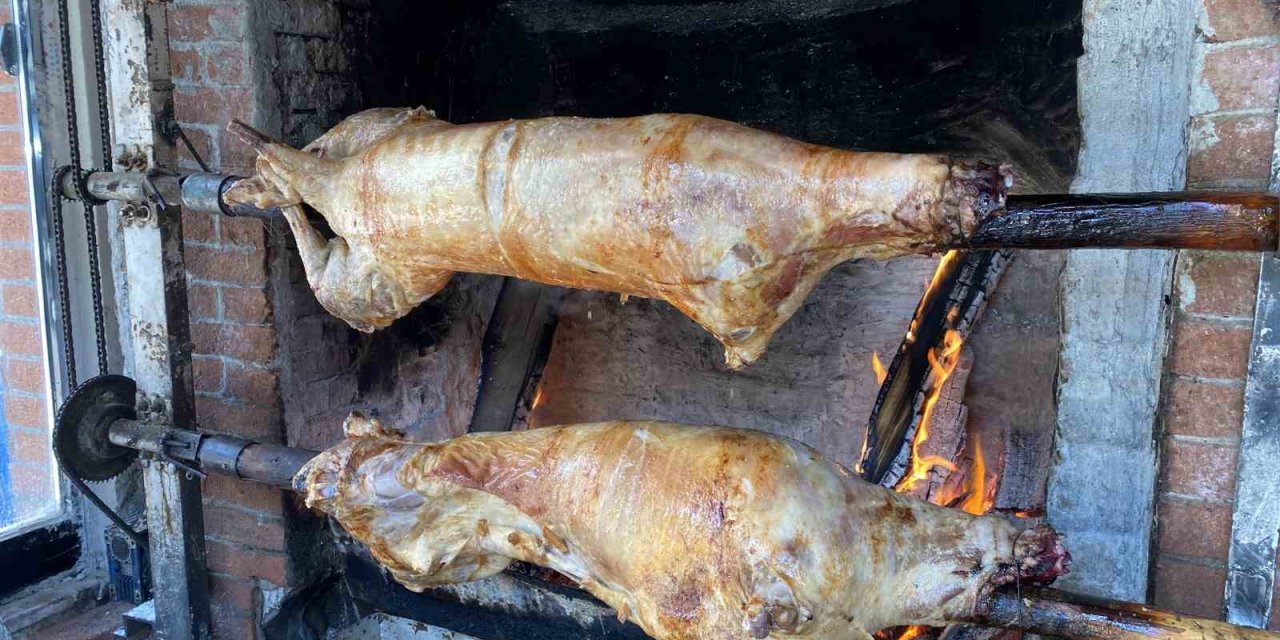 Osmanlı mutfağından kalma lezzet: Sırık kebabı