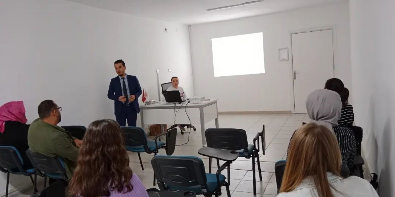 Konya Beyşehir’de genç çiftlere evlilik öncesi eğitim verildi