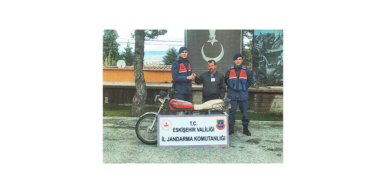 Motosiklet hırsızları yakalandı