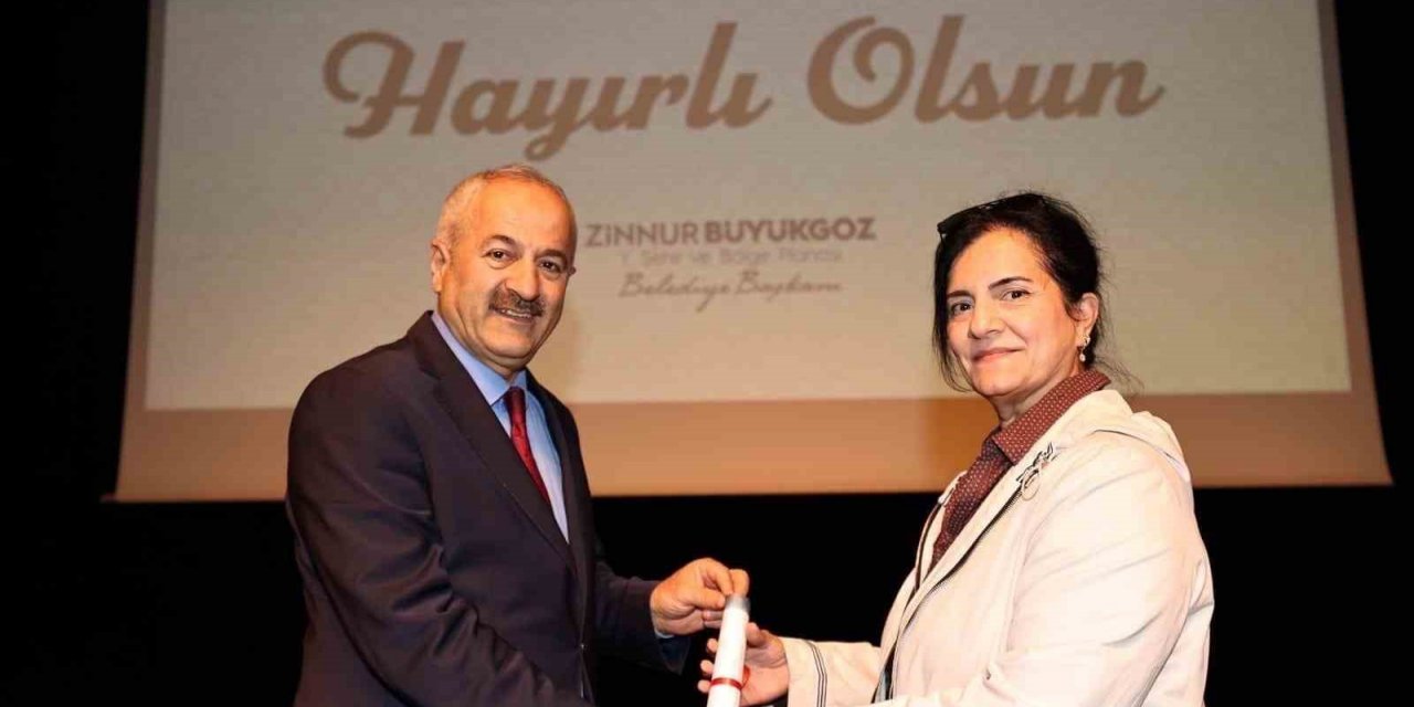 Balçık ve Pelitli’de hak sahiplerine tapuları teslim edildi