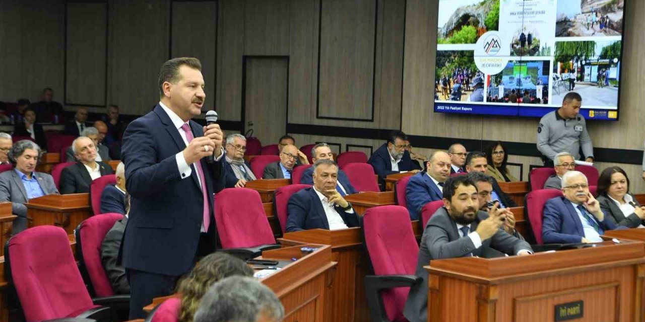 Başkan Yılmaz, "Havanda su dövmüyoruz, netice alıyoruz"