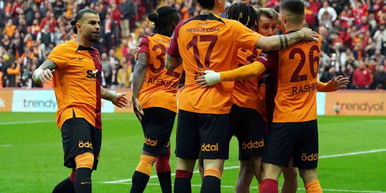Galatasaray’da derbide hedef 3 puan