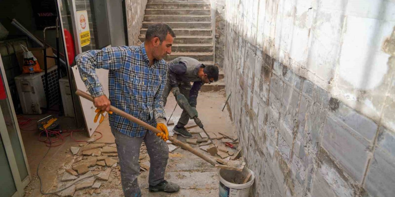 Yer altı çarşısında yenileme çalışmaları