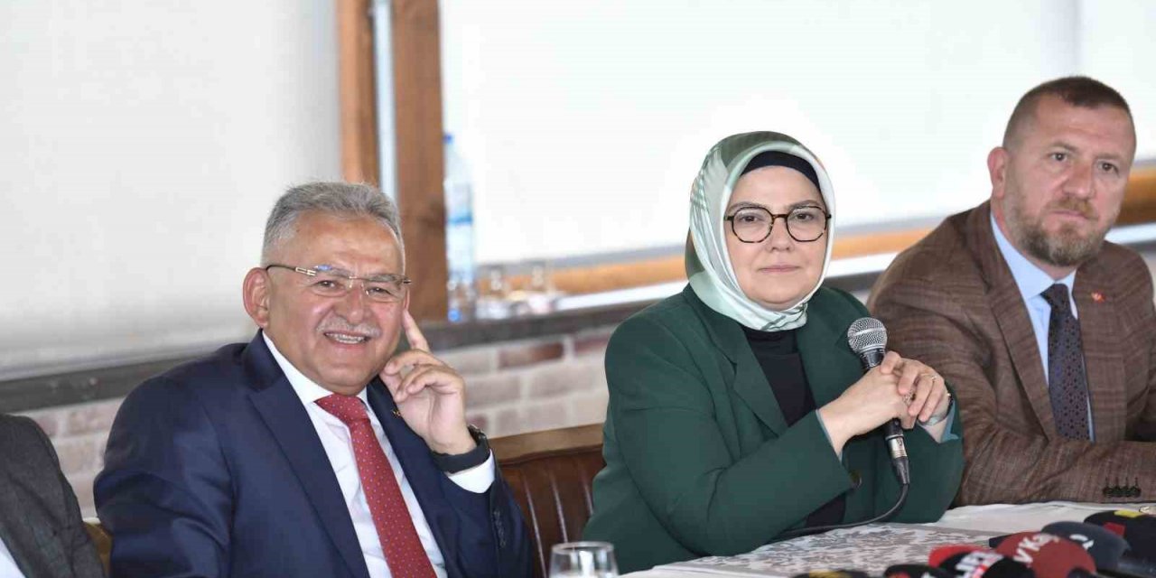 Başkan Büyükkılıç: " Yeni havalimanı, hızlı tren gibi vizyon projeleri yakinen takip ediyoruz"