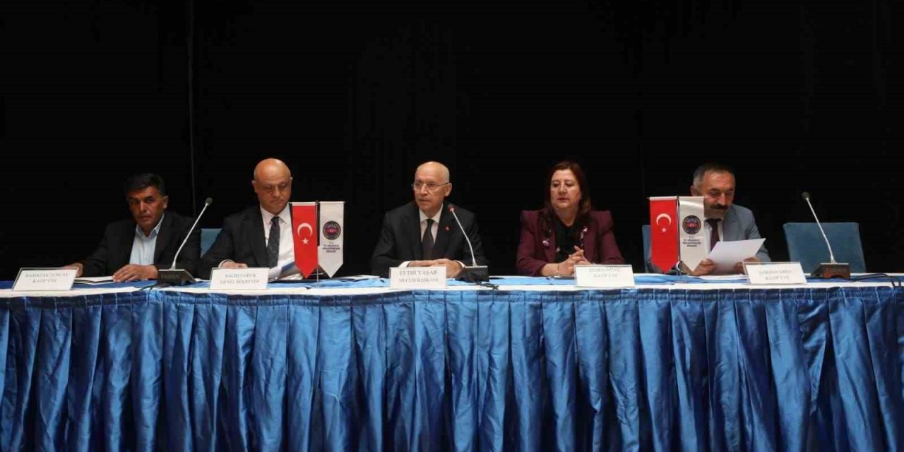 Nuri Tekin İç Anadolu Belediyeler Birliği’ne yeniden seçildi