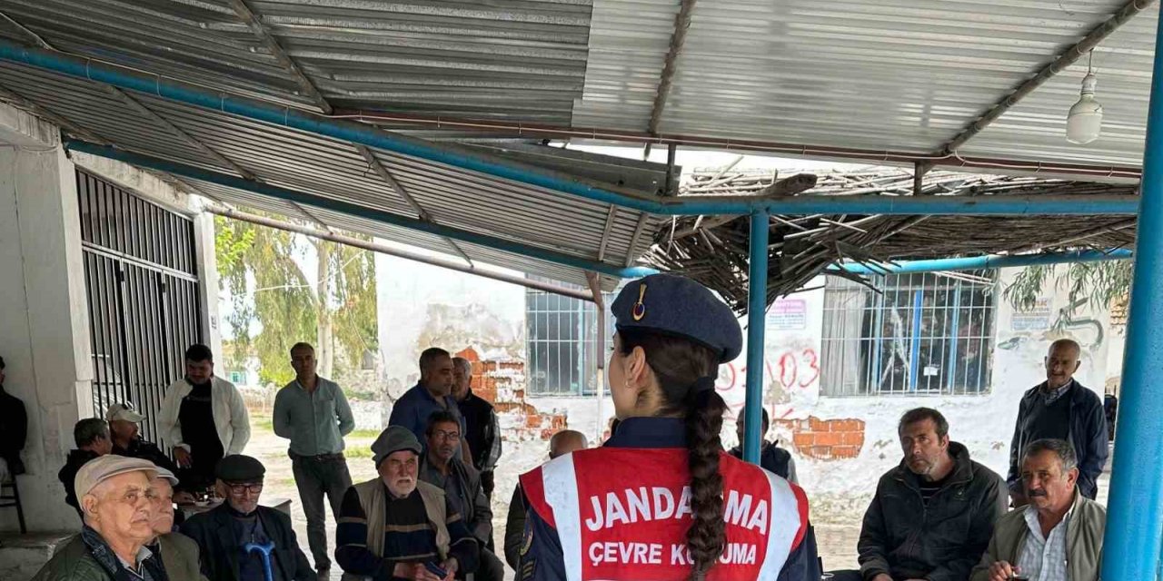 Jandarma orman yangınlarına karşı bilgilendirdi