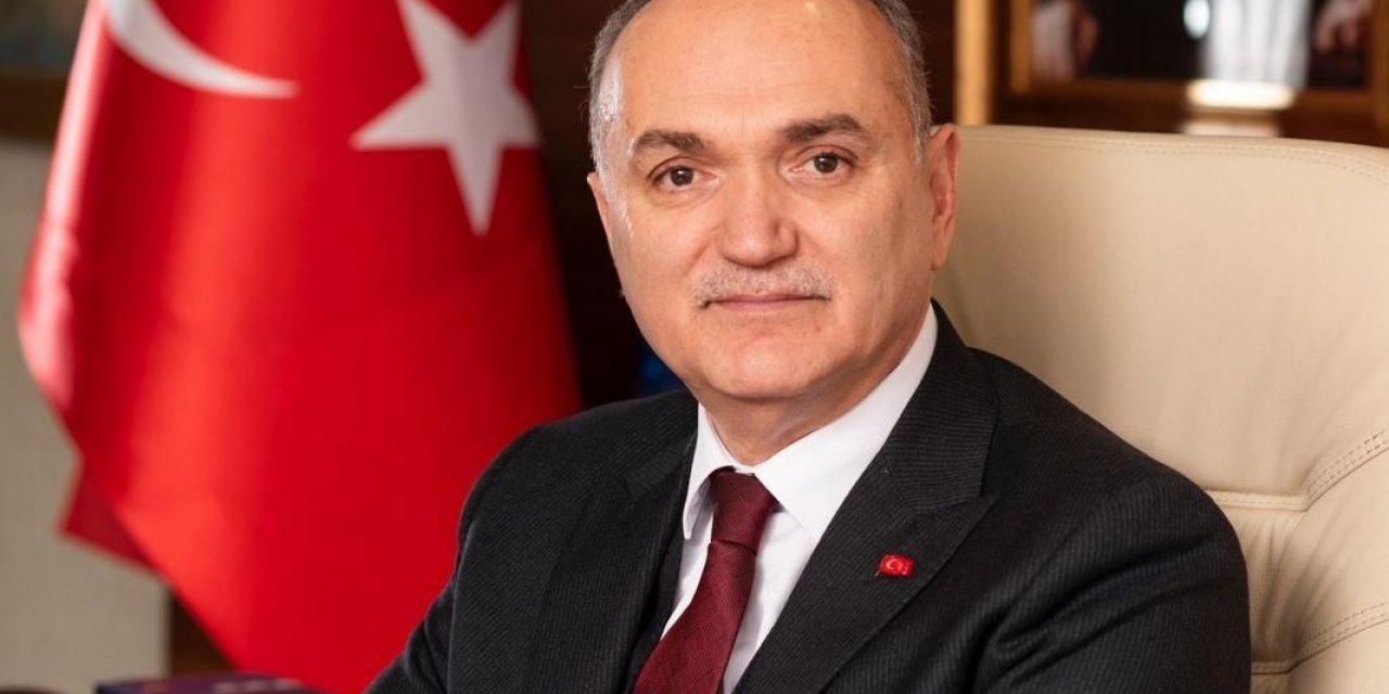 Başkan Özlü “İşçi ve emekçi kalkınmanın en önemli unsurudur”