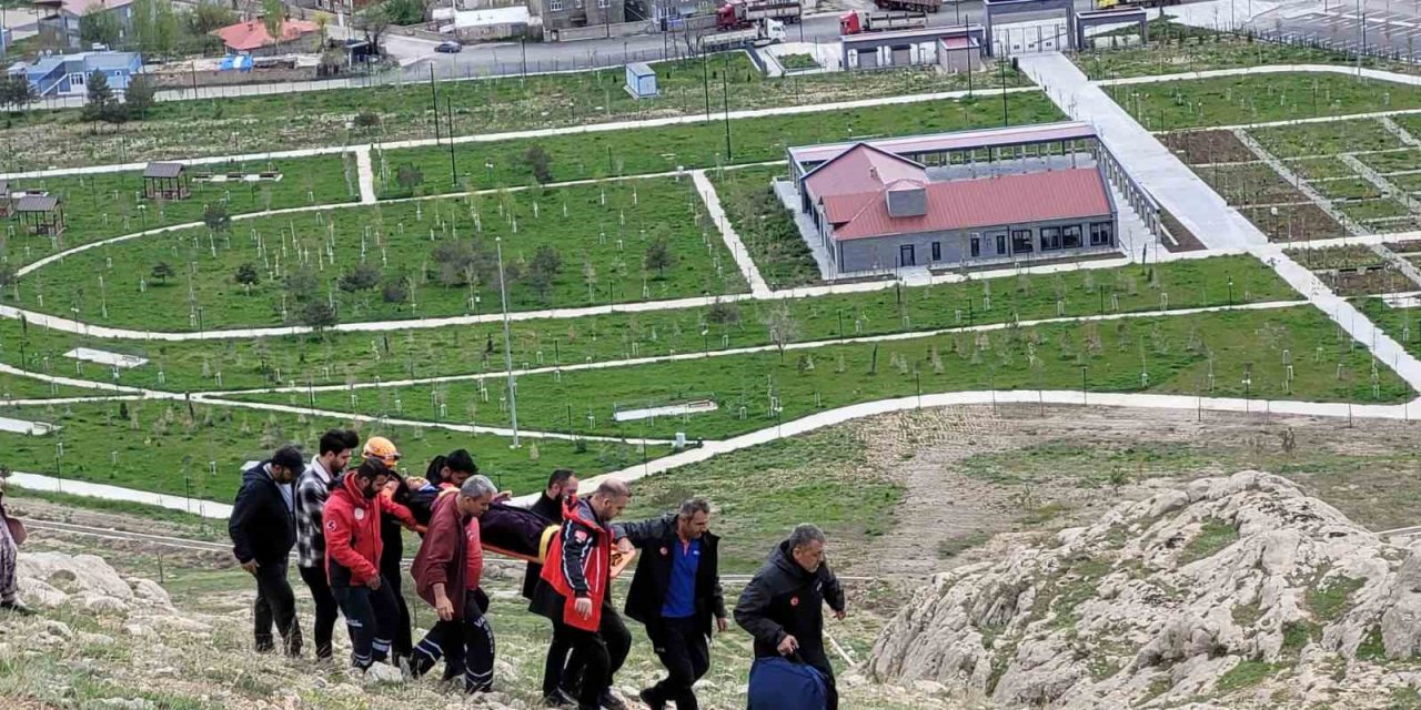 Yüksekten düşen genç kız yaralandı
