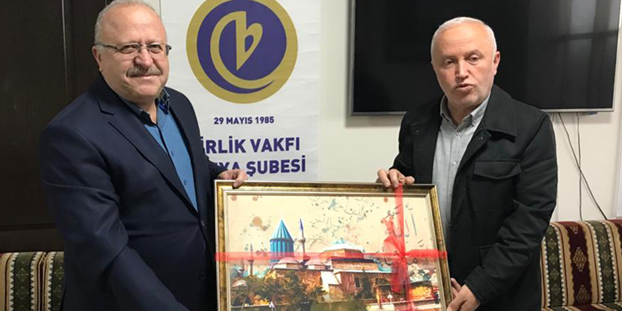 Birlik Vakfı Konya Şubesinde Mukaddime dersleri! Prof. Demirci İbn Haldun'u anlattı