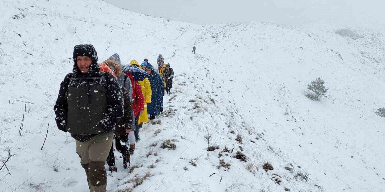 Aynı günde 4 mevsimi yaşadılar